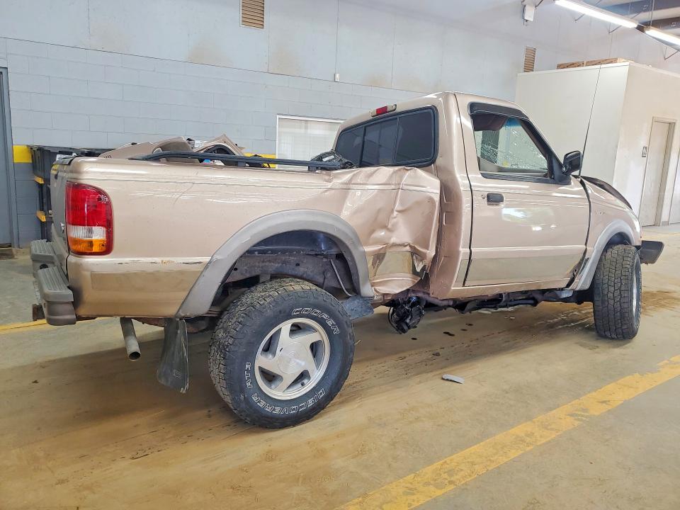 1993 Ford Ranger მანქანა იყიდება აუქციონზე, vin: 1FTCR11X8PUB14853, აუქციონის ნომერი: 57506846
