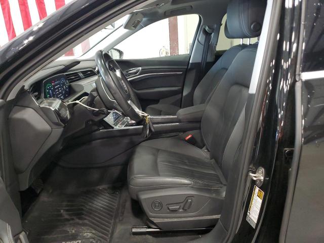 58962836 :رقم المزاد ، WA1AAAGE9MB027467 vin ، 2021 Audi E-tron مزاد بيع