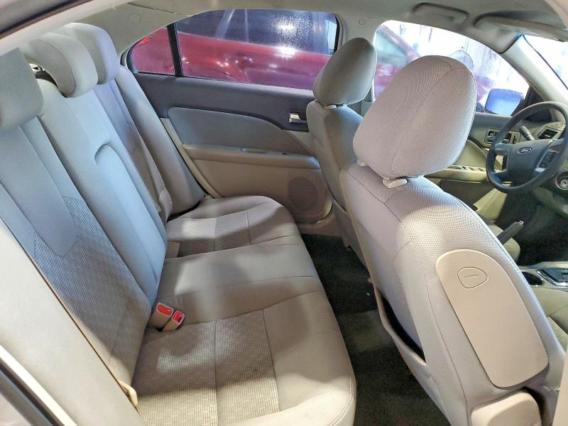 58497986 :رقم المزاد ، 3FAHP0HG1AR161142 vin ، 2010 Ford Fusion مزاد بيع