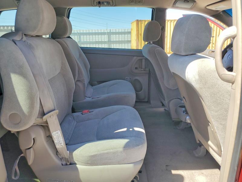 56266426 :رقم المزاد ، 5TDZK23C77S074798 vin ، 2007 Toyota Sienna مزاد بيع