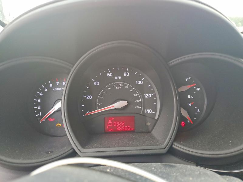 57946366 :رقم المزاد ، KNADN5A3XH6036261 vin ، 2017 Kia Rio 5-door مزاد بيع