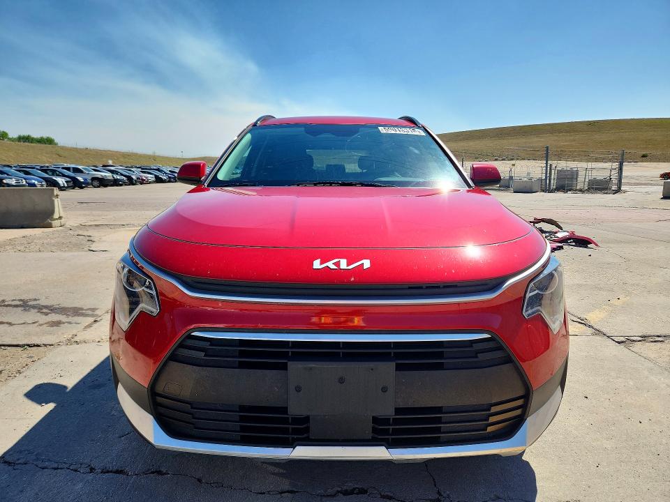59013316 :رقم المزاد ، KNDCR3LE2P5059737 vin ، 2023 Kia Niro مزاد بيع