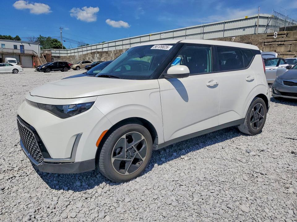 2023 Kia Soul მანქანა იყიდება აუქციონზე, vin: KNDJ33AU9P7871835, აუქციონის ნომერი: 56109826