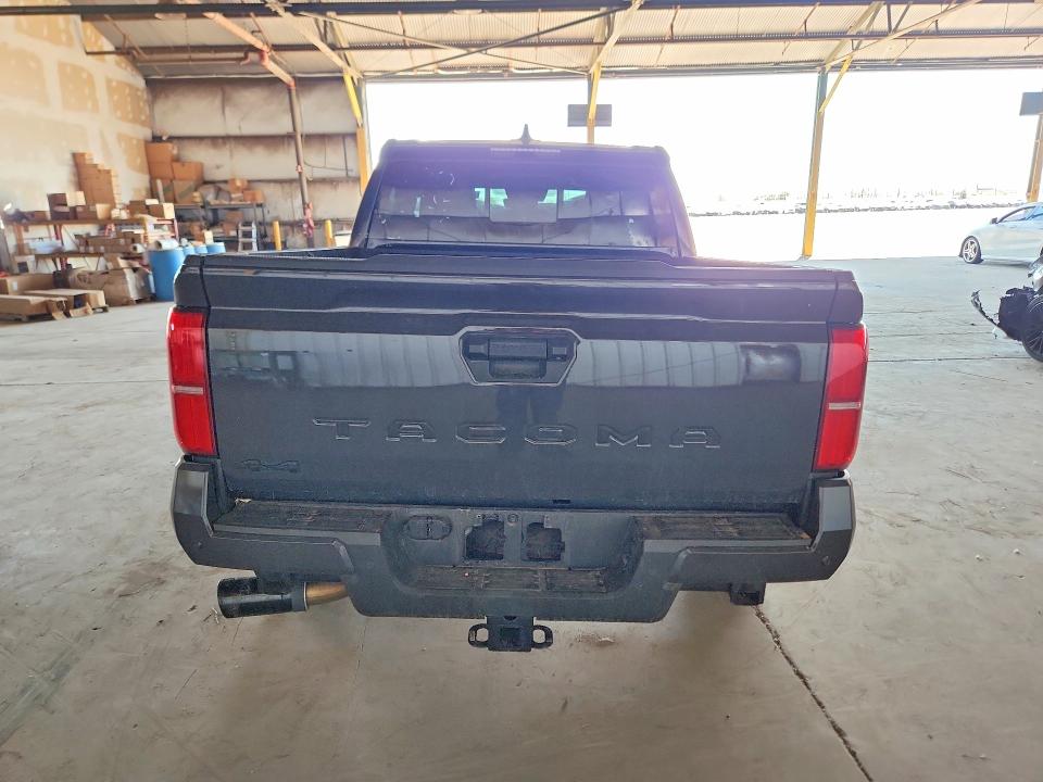 Продажа на аукционе авто 2024 Toyota Tacoma, vin: 3TMLB5JN7RM038334, номер лота: 55995916