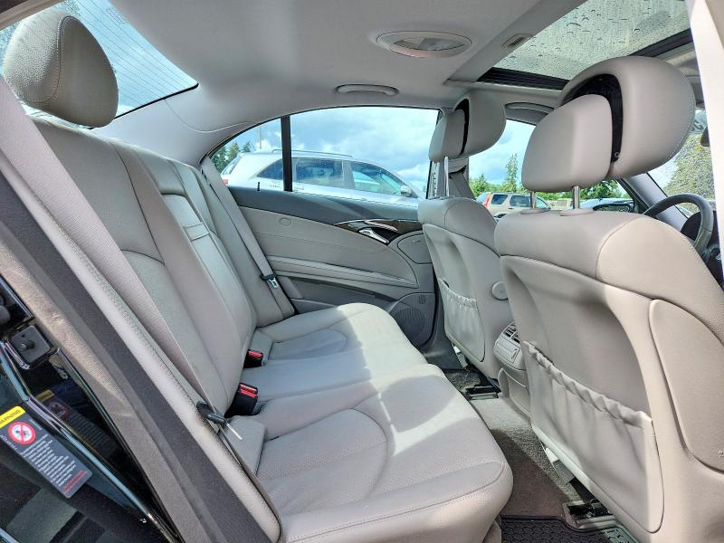 56331646 :رقم المزاد ، WDBUF87X19B385893 vin ، 2009 Mercedes-benz E مزاد بيع