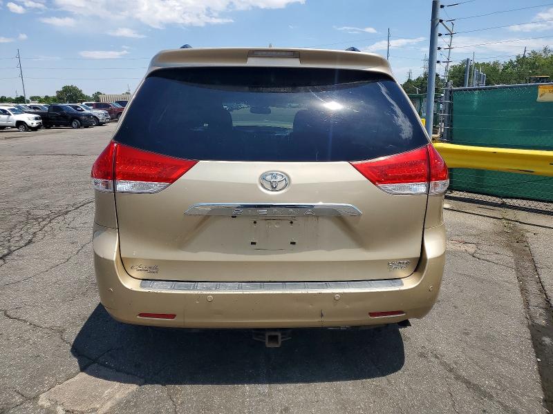 59311816 :رقم المزاد ، 5TDDK3DC9BS014965 vin ، 2011 Toyota Sienna مزاد بيع