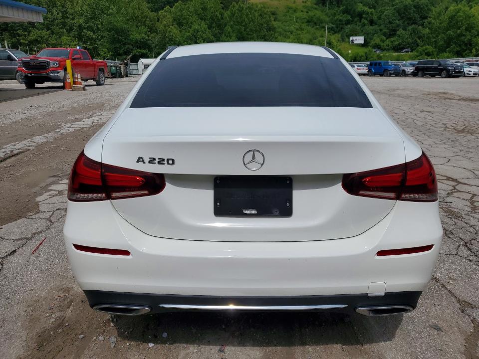 58066906 :رقم المزاد ، WDD3G4EB5KW001161 vin ، 2019 Mercedes-benz A مزاد بيع
