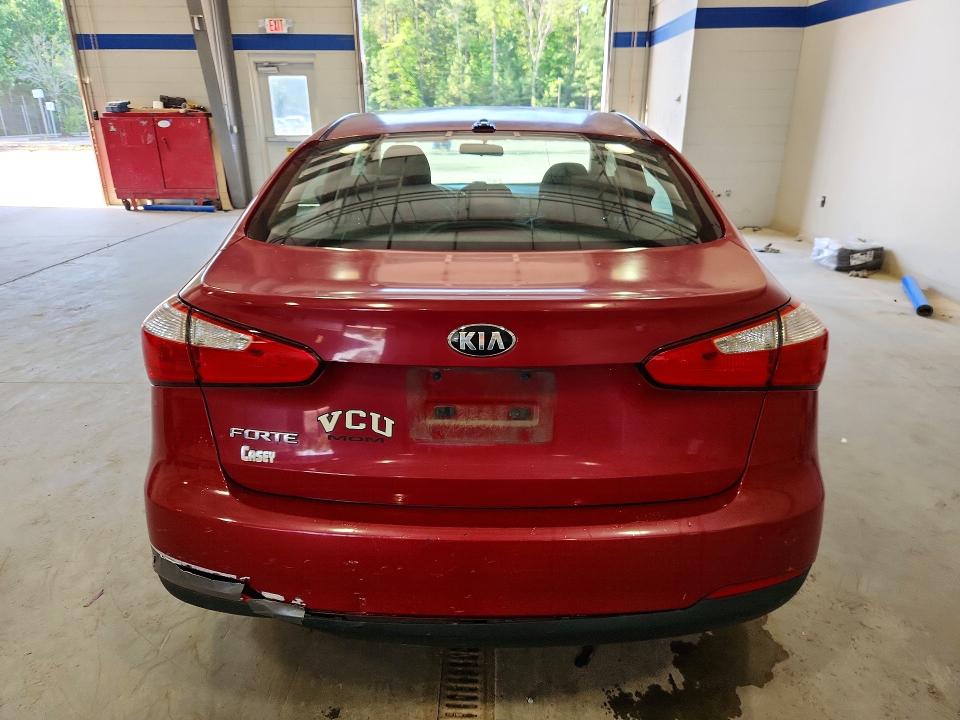 58274626 :رقم المزاد ، KNAFX4A6XF5313193 vin ، 2015 Kia Forte مزاد بيع