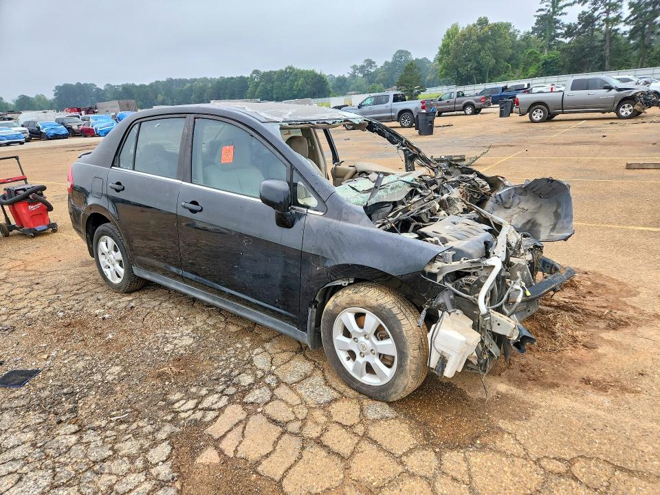 2007 Nissan Versa მანქანა იყიდება აუქციონზე, vin: 3N1BC11E07L435925, აუქციონის ნომერი: 55634526