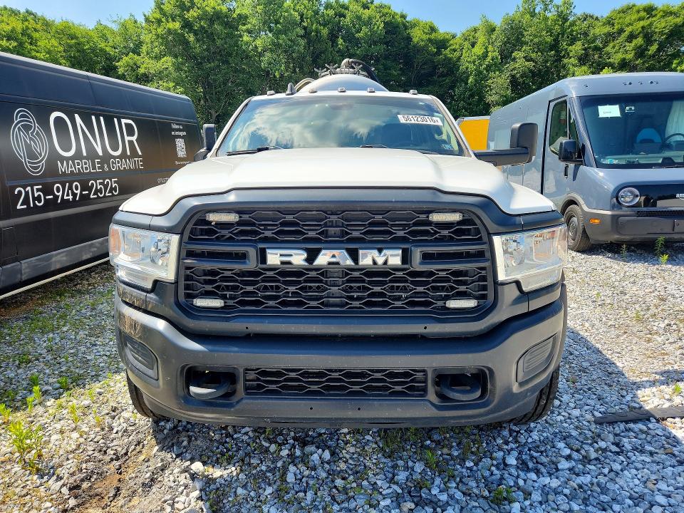 56123016 :رقم المزاد ، 3C7WRMBL6LG199072 vin ، 2020 Ram 5500 مزاد بيع