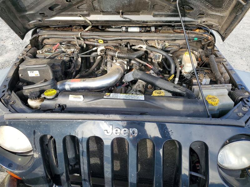 55691966 :رقم المزاد ، 1J4HA3H11BL500680 vin ، 2011 Jeep Wrangler Unlimited مزاد بيع