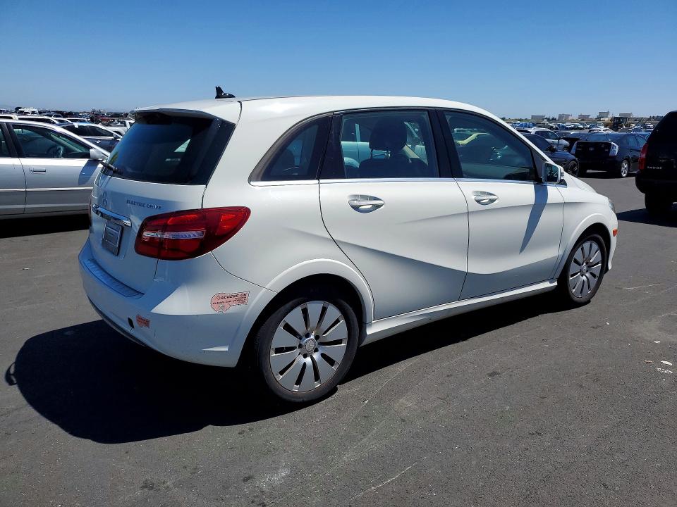 Aukcja sprzedaży 2015 Mercedes-benz B, vin: WDDVP9AB3FJ004705, numer aukcji: 55975946