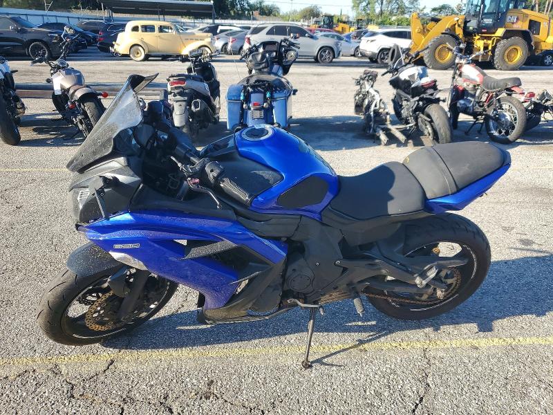 56504826 :رقم المزاد ، JKAEXEE17DDA14067 vin ، 2013 Kawasaki Ex650 مزاد بيع