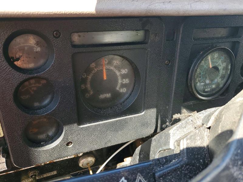 57702486 :رقم المزاد ، 1HTLLZ4R3KH617045 vin ، 1989 International S-series مزاد بيع