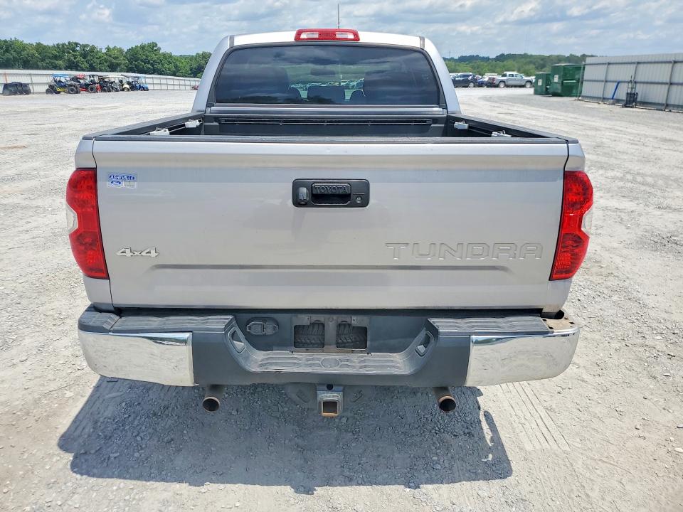 Продаж на аукціоні авто 2015 Toyota Tundra, vin: 5TFDW5F14FX418820, номер лоту: 58955646