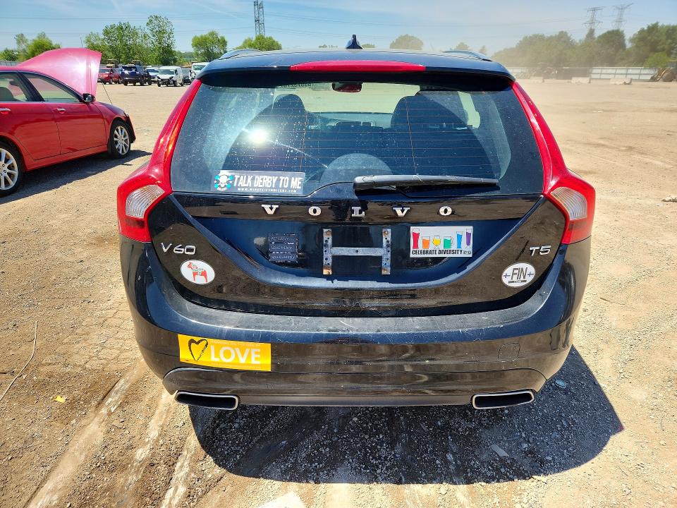 2016 Volvo V60 მანქანა იყიდება აუქციონზე, vin: YV140MEK2G1307106, აუქციონის ნომერი: 55573276