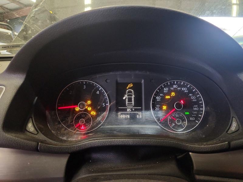 57208986 :رقم المزاد ، 1VWBN7A33EC058490 vin ، 2014 Volkswagen Passat مزاد بيع