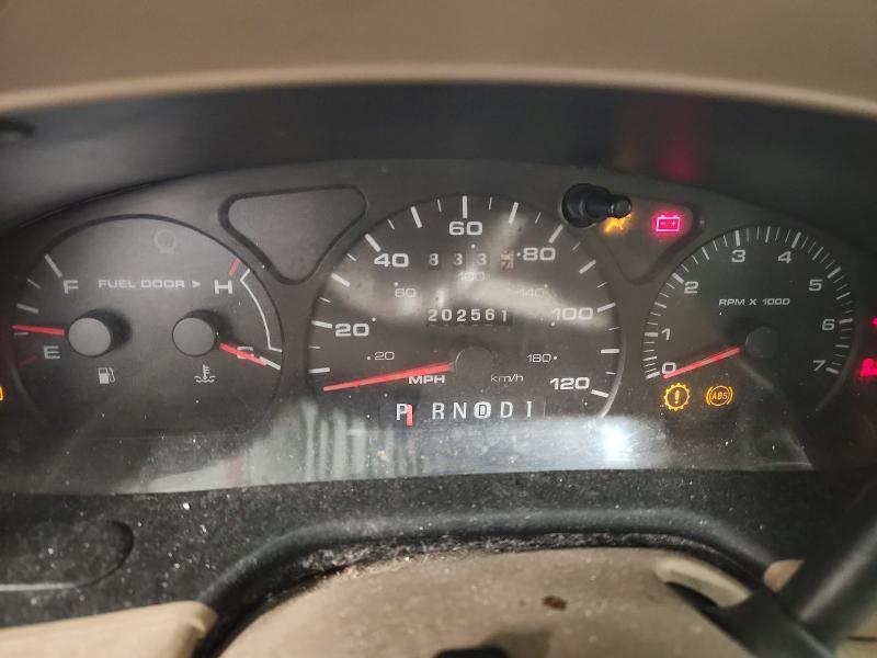 2003 Ford Taurus მანქანა იყიდება აუქციონზე, vin: 1FAFP55293A227818, აუქციონის ნომერი: 58978216