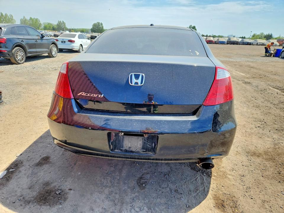 2010 Honda Accord მანქანა იყიდება აუქციონზე, vin: 1HGCS1B89AA800888, აუქციონის ნომერი: 54659376