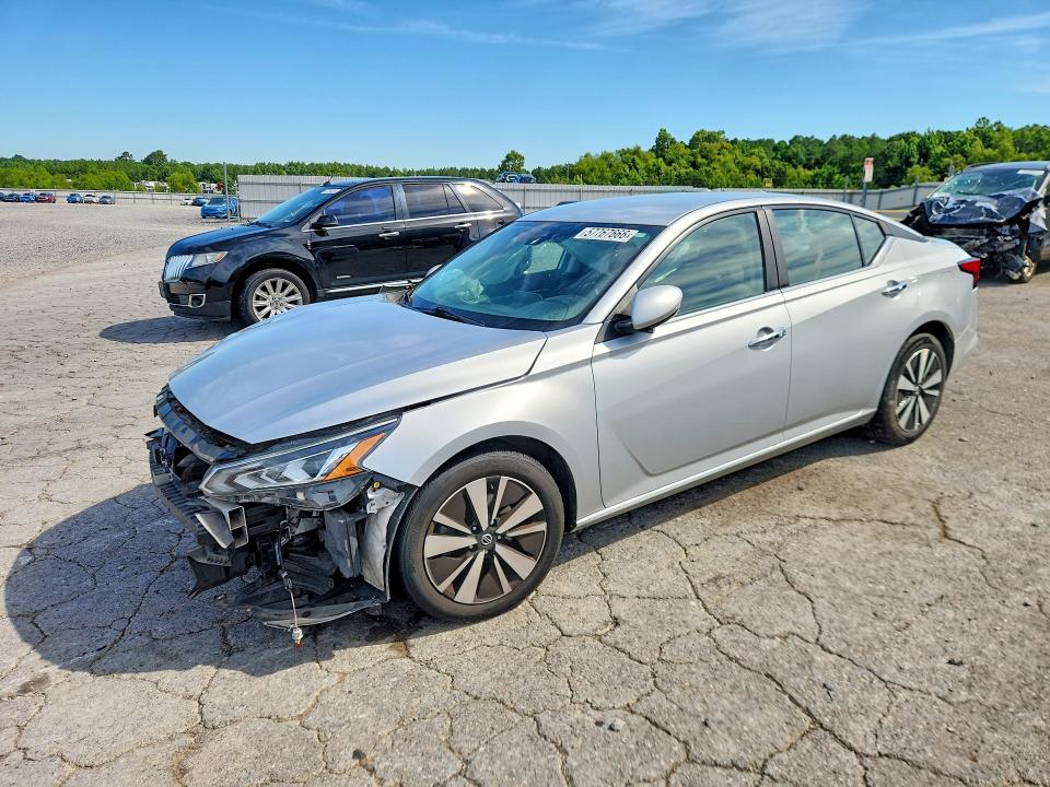 Auction sale of the 2021 Nissan Altima, vin: 1N4BL4DV5MN309975, lot number: 57767666