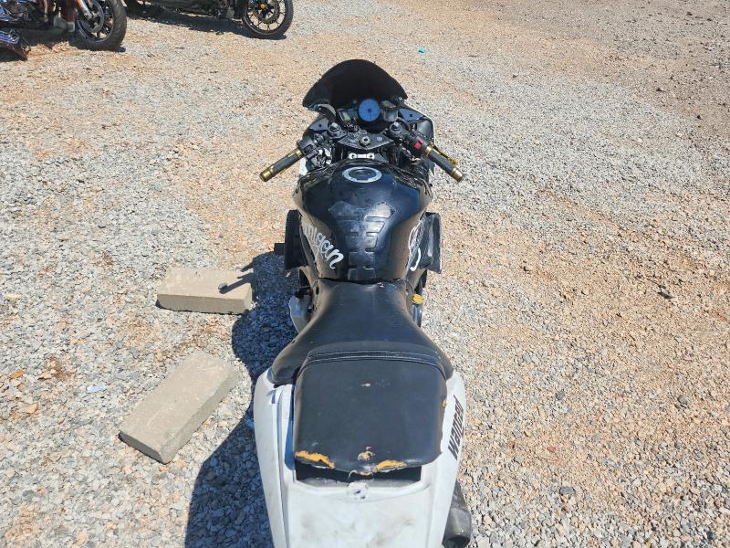 57588716 :رقم المزاد ، JYARJ06Y75A005095 vin ، 2005 Yamaha Yzfr6 مزاد بيع