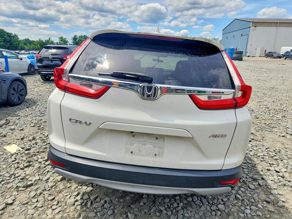 Продаж на аукціоні авто 2017 Honda Cr-v, vin: 2HKRW2H50HH615521, номер лоту: 57962426