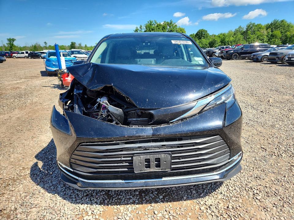 2021 Toyota Sienna მანქანა იყიდება აუქციონზე, vin: 5TDYSKFC5MS019849, აუქციონის ნომერი: 58587236