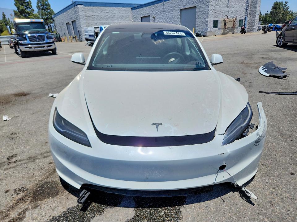 Продажа на аукционе авто 2024 Tesla Model 3, vin: 5YJ3E1EA2RF720971, номер лота: 58262426