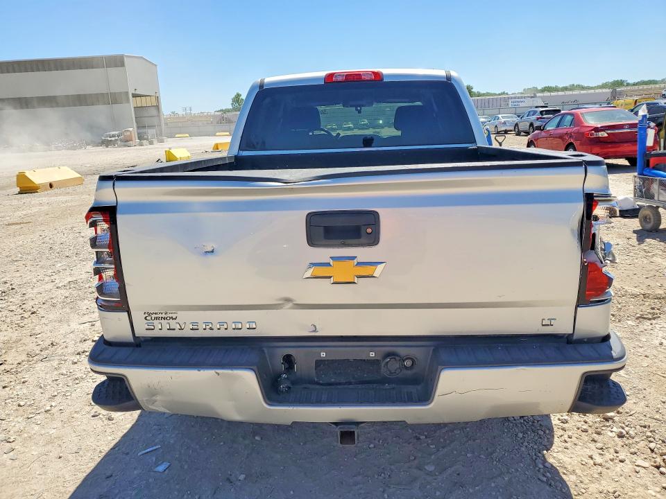 Продаж на аукціоні авто 2018 Chevrolet Silverado, vin: 3GCUKREC2JG170389, номер лоту: 56998976
