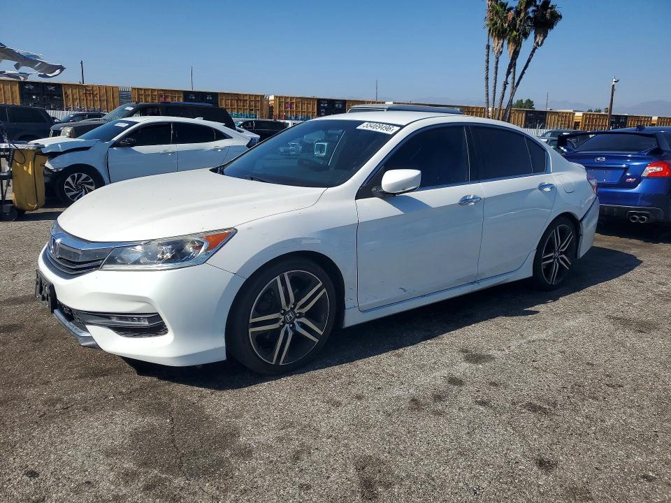 Продажа на аукционе авто 2017 Honda Accord, vin: 1HGCR2F54HA161315, номер лота: 55469496