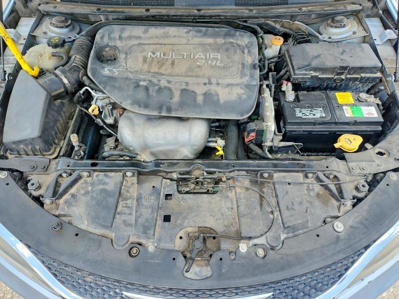 Продажа на аукционе авто 2015 Chrysler 200, vin: 1C3CCCAB5FN635589, номер лота: 55856176
