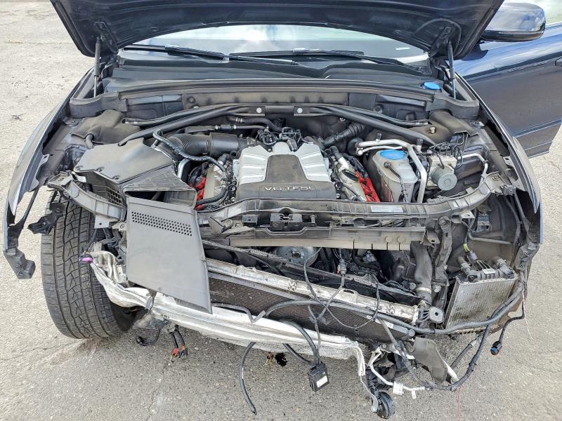 56744966 :رقم المزاد ، WA1CCAFP5HA002132 vin ، 2017 Audi Sq5 مزاد بيع