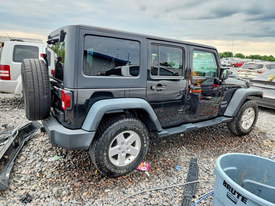 Продажа на аукционе авто 2015 Jeep Wrangler Unlimited, vin: 1C4BJWDG2FL693676, номер лота: 58442856