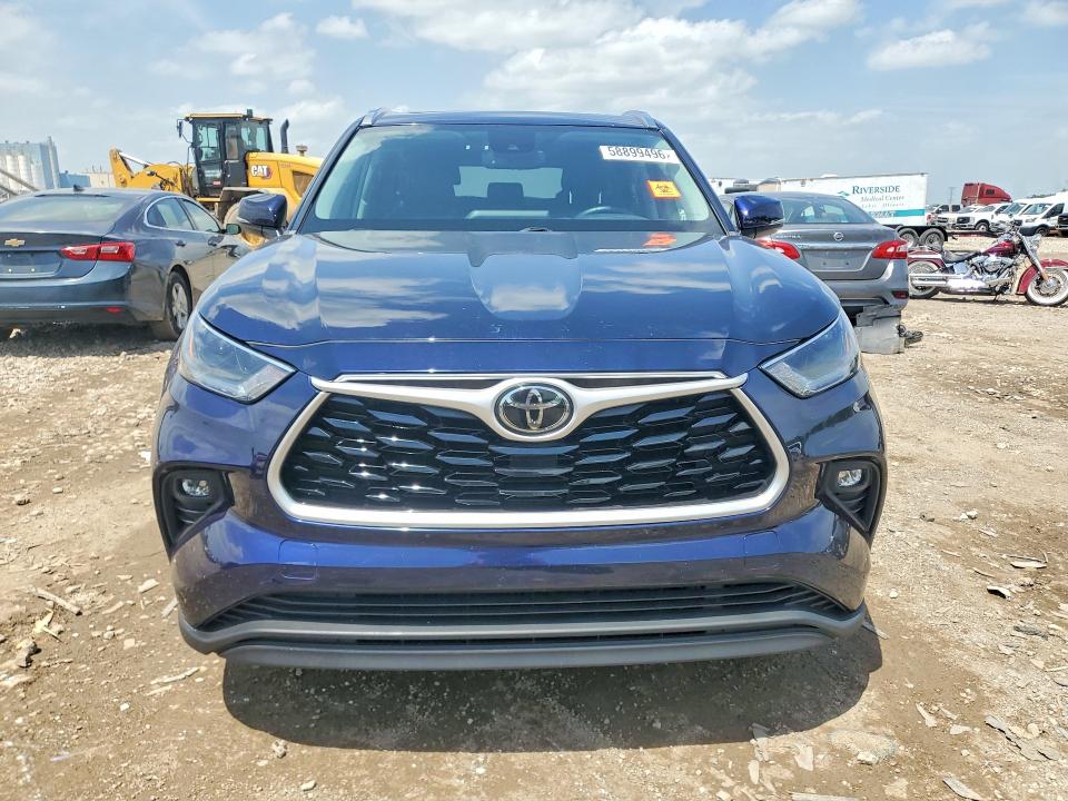 58899496 :رقم المزاد ، 5TDGZRBH0MS533268 vin ، 2021 Toyota Highlander مزاد بيع