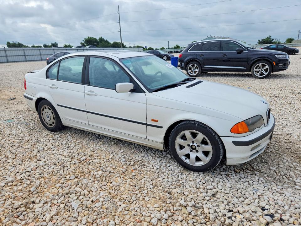 56634536 :رقم المزاد ، WBAAN3340YNC90129 vin ، 2000 Bmw 323 مزاد بيع