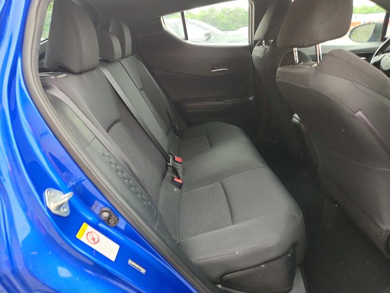 56473846 :رقم المزاد ، NMTKHMBXXJR053756 vin ، 2018 Toyota C-hr مزاد بيع