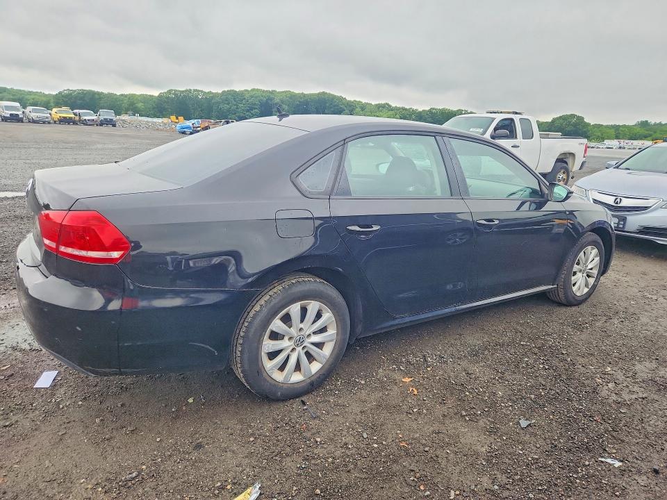 2012 Volkswagen Passat მანქანა იყიდება აუქციონზე, vin: 1VWAP7A35CC005437, აუქციონის ნომერი: 57756496