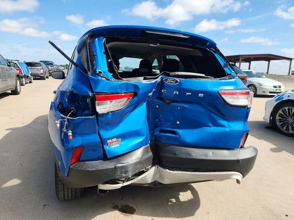 Продажа на аукционе авто 2020 Ford Escape, vin: 1FMCU0G68LUC62286, номер лота: 55214036