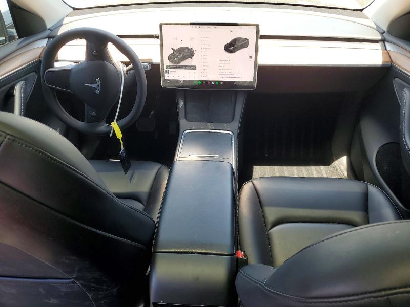 54437396 :رقم المزاد ، 7SAYGAEE7PF698954 vin ، 2023 Tesla Model Y مزاد بيع
