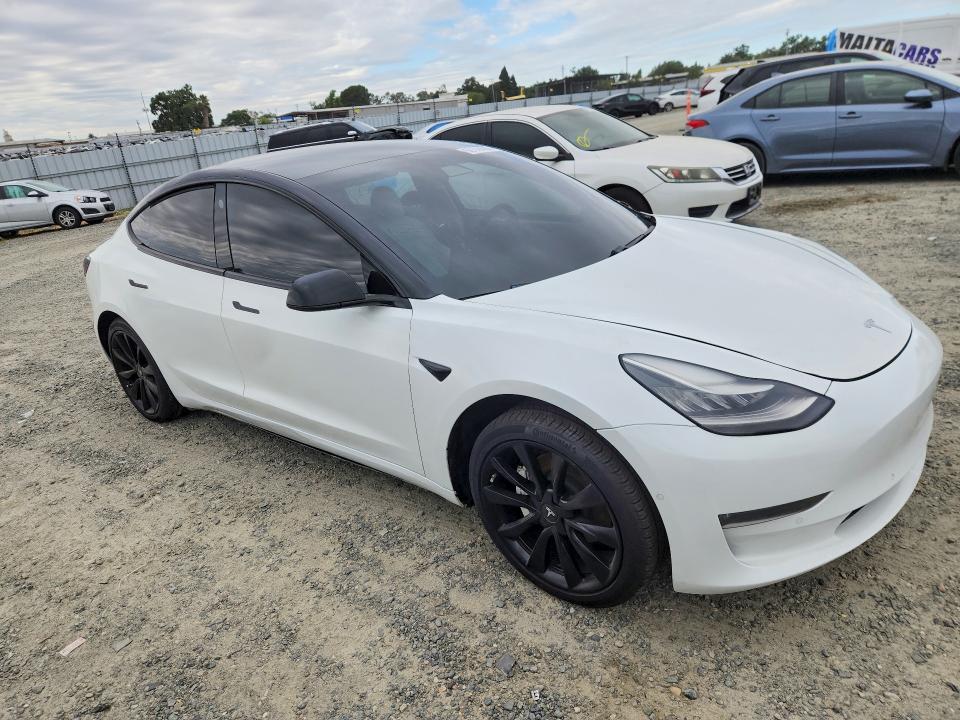 Продажа на аукционе авто 2019 Tesla Model 3, vin: 5YJ3E1EB6KF421904, номер лота: 59144406
