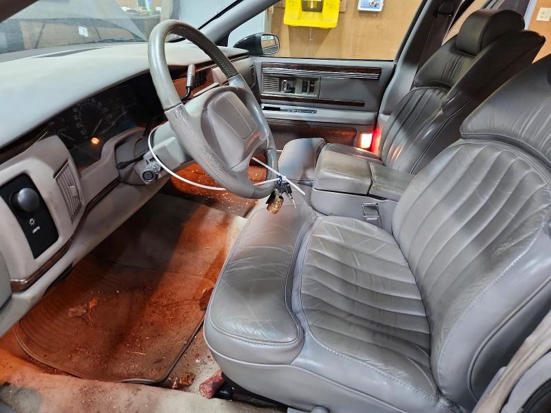 56091376 :رقم المزاد ، 1G4BN52P9RR427196 vin ، 1994 Buick Roadmaster مزاد بيع