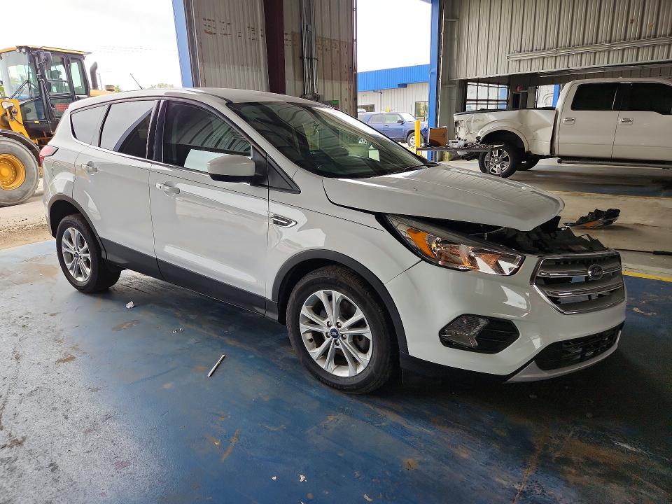 Продаж на аукціоні авто 2019 Ford Escape, vin: 1FMCU9GD3KUA83087, номер лоту: 58160886
