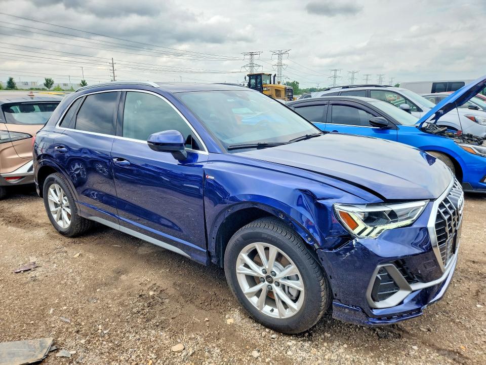 56296986 :رقم المزاد ، WA1EECF31S1084024 vin ، 2025 Audi Q3 مزاد بيع