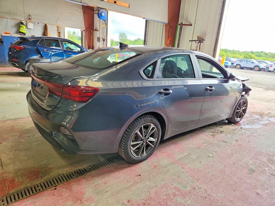 58109846 :رقم المزاد ، 3KPF24AD6PE533355 vin ، 2023 Kia Forte مزاد بيع