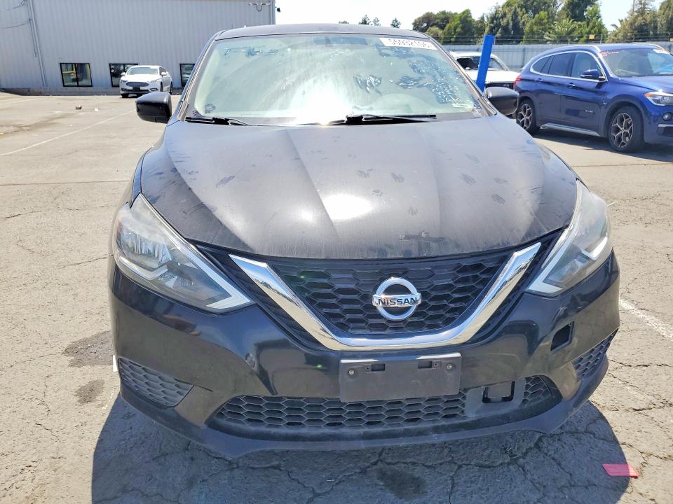55932106 :رقم المزاد ، 3N1AB7AP1KY257487 vin ، 2019 Nissan Sentra مزاد بيع