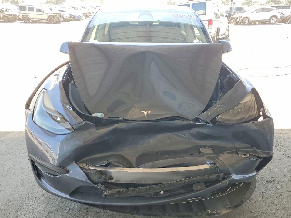 Продаж на аукціоні авто 2022 Tesla Model Y, vin: 7SAYGDEE5NF518823, номер лоту: 57432916