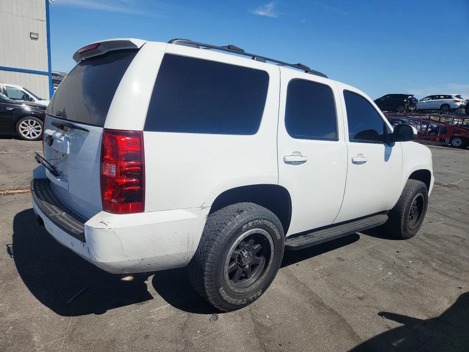 55993686 :رقم المزاد ، 1GNSCBE08CR228145 vin ، 2012 Chevrolet Tahoe مزاد بيع