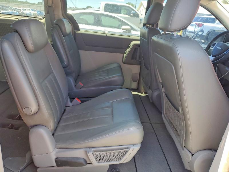 Aukcja sprzedaży 2010 Chrysler Town & Country, vin: 2A4RR5D19AR113699, numer aukcji: 56717676