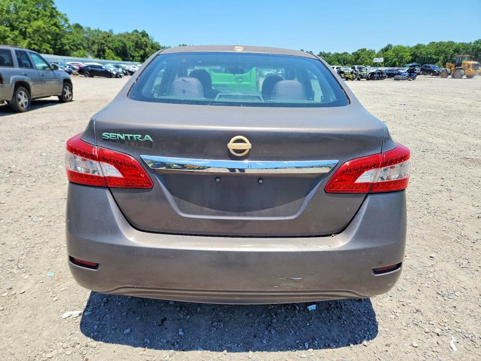 2015 Nissan Sentra მანქანა იყიდება აუქციონზე, vin: 3N1AB7AP0FL645944, აუქციონის ნომერი: 56368606