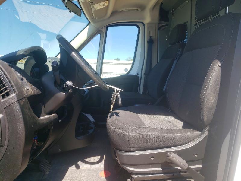 55936406 :رقم المزاد ، 3C6TRVAG0GE107960 vin ، 2016 Ram Promaster 1500 مزاد بيع